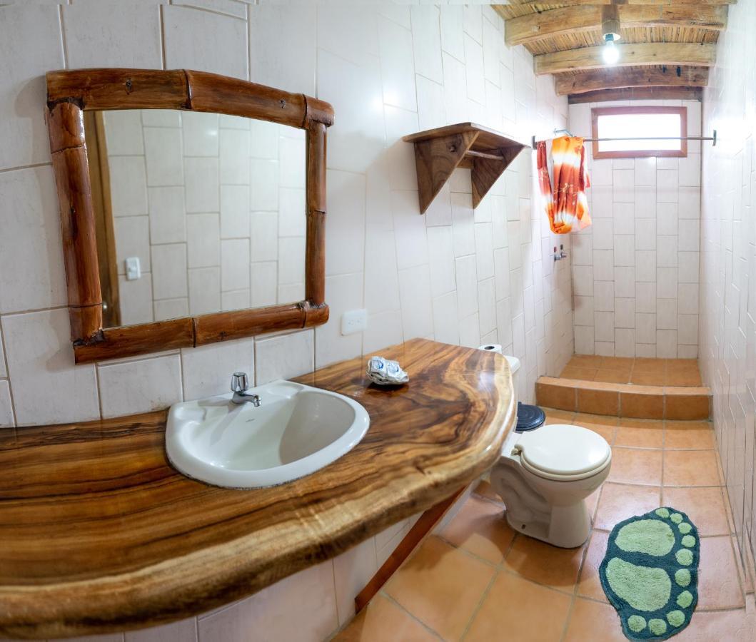 קנואה Hostal Rutamar מראה חיצוני תמונה