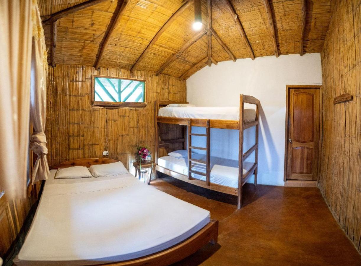 קנואה Hostal Rutamar מראה חיצוני תמונה