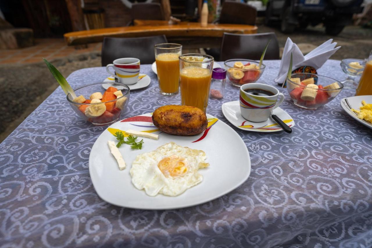 קנואה Hostal Rutamar מראה חיצוני תמונה